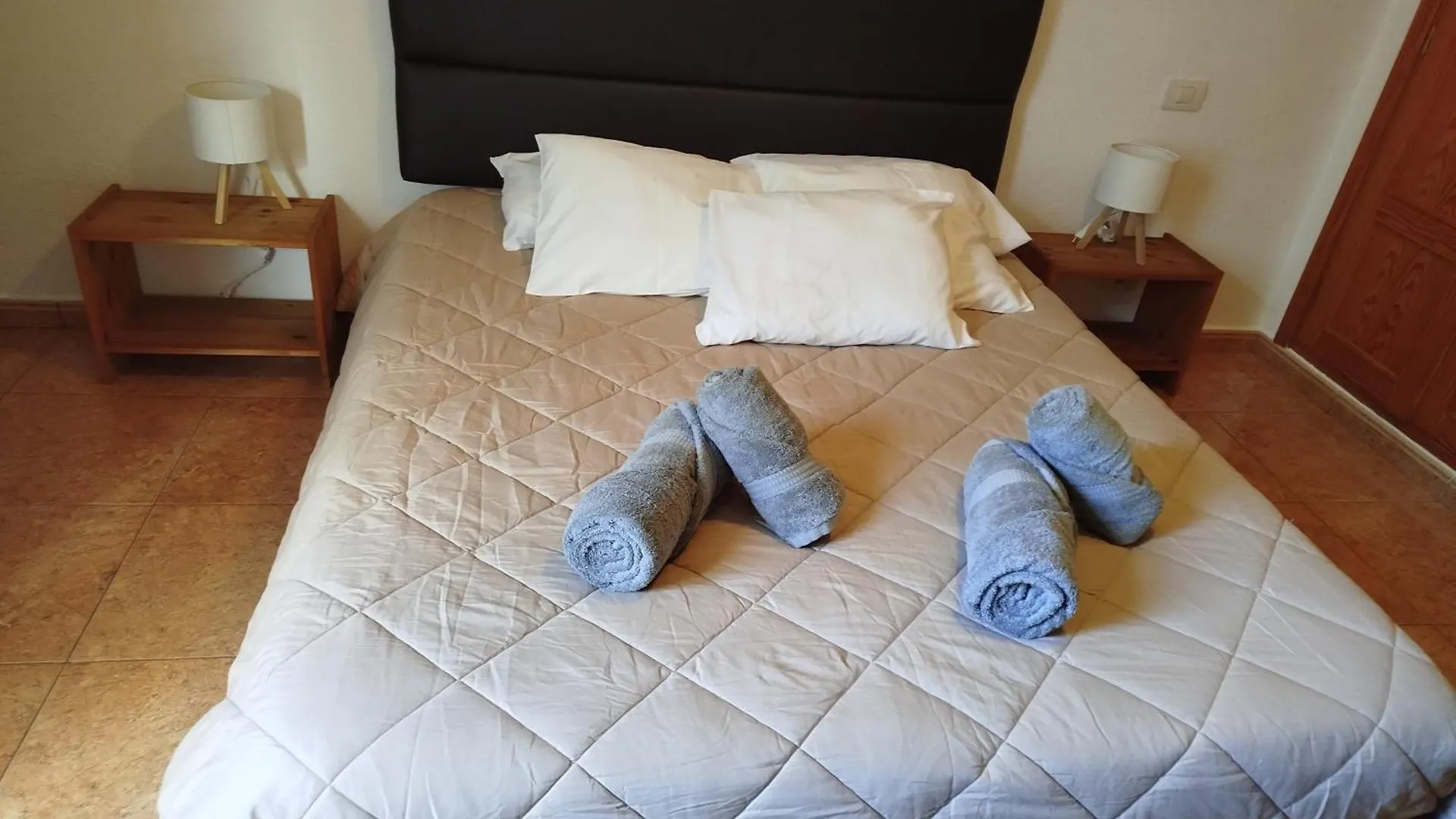 Piso 3 Dormitorios Zona La Salle Санта-Крус-де-Тенерифе 0*,  Испания